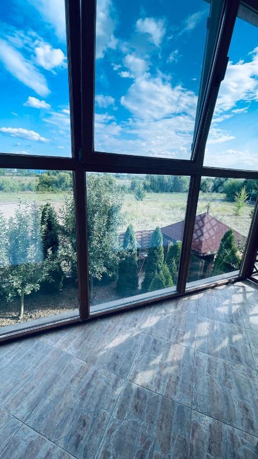 Ami Residence Bucharest Airport,Therme&Free Parking オトペニ エクステリア 写真