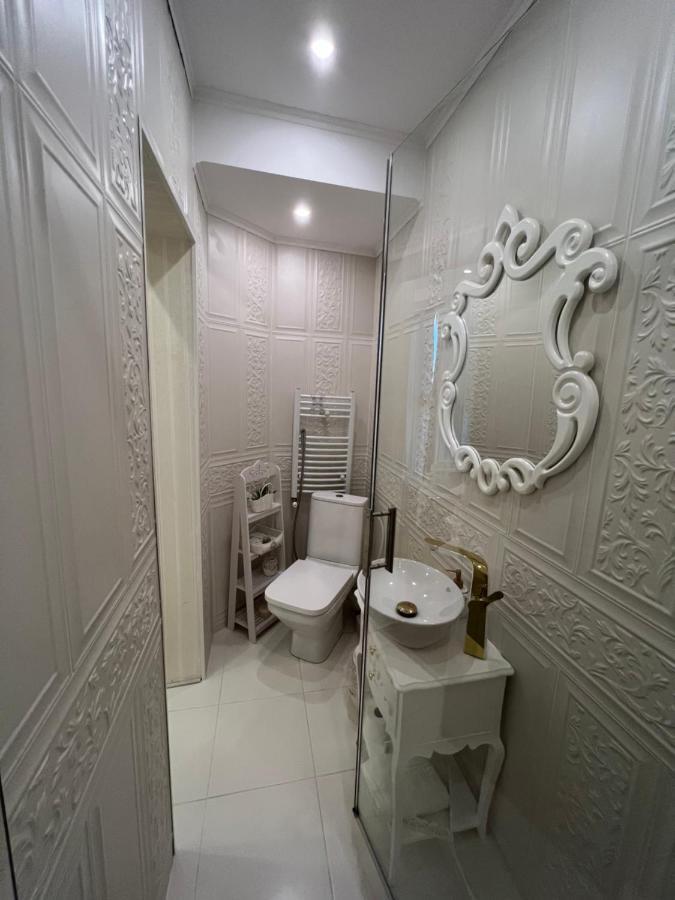 Ami Residence Bucharest Airport,Therme&Free Parking オトペニ エクステリア 写真