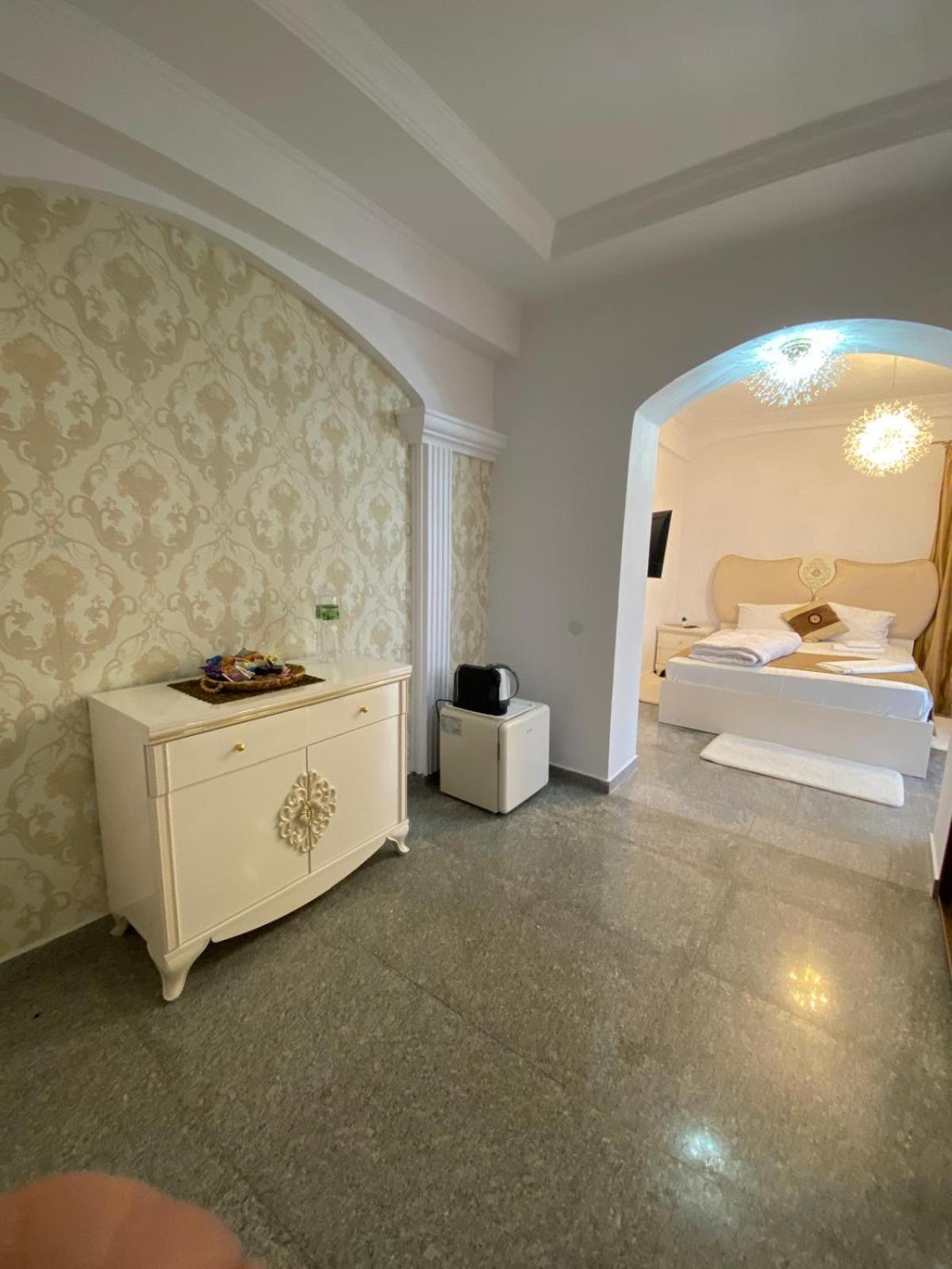 Ami Residence Bucharest Airport,Therme&Free Parking オトペニ エクステリア 写真